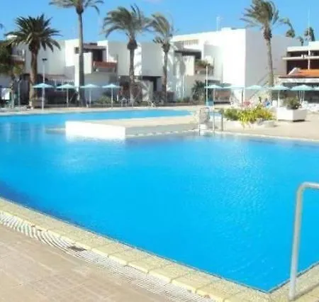 Residencial Primavera Apartment *